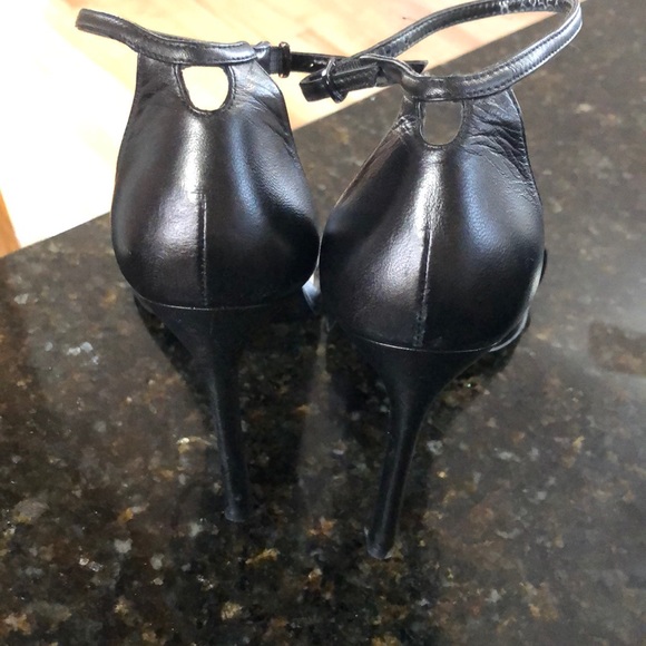Stuart Weitzman Black Heels - Picture 3 of 6